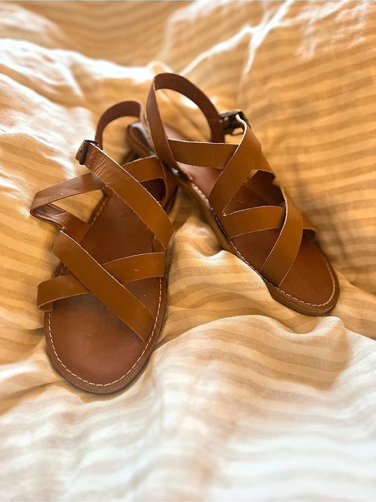 Toms Shoes - TOMS Brown Strappy Sandals (Size 7.5W)